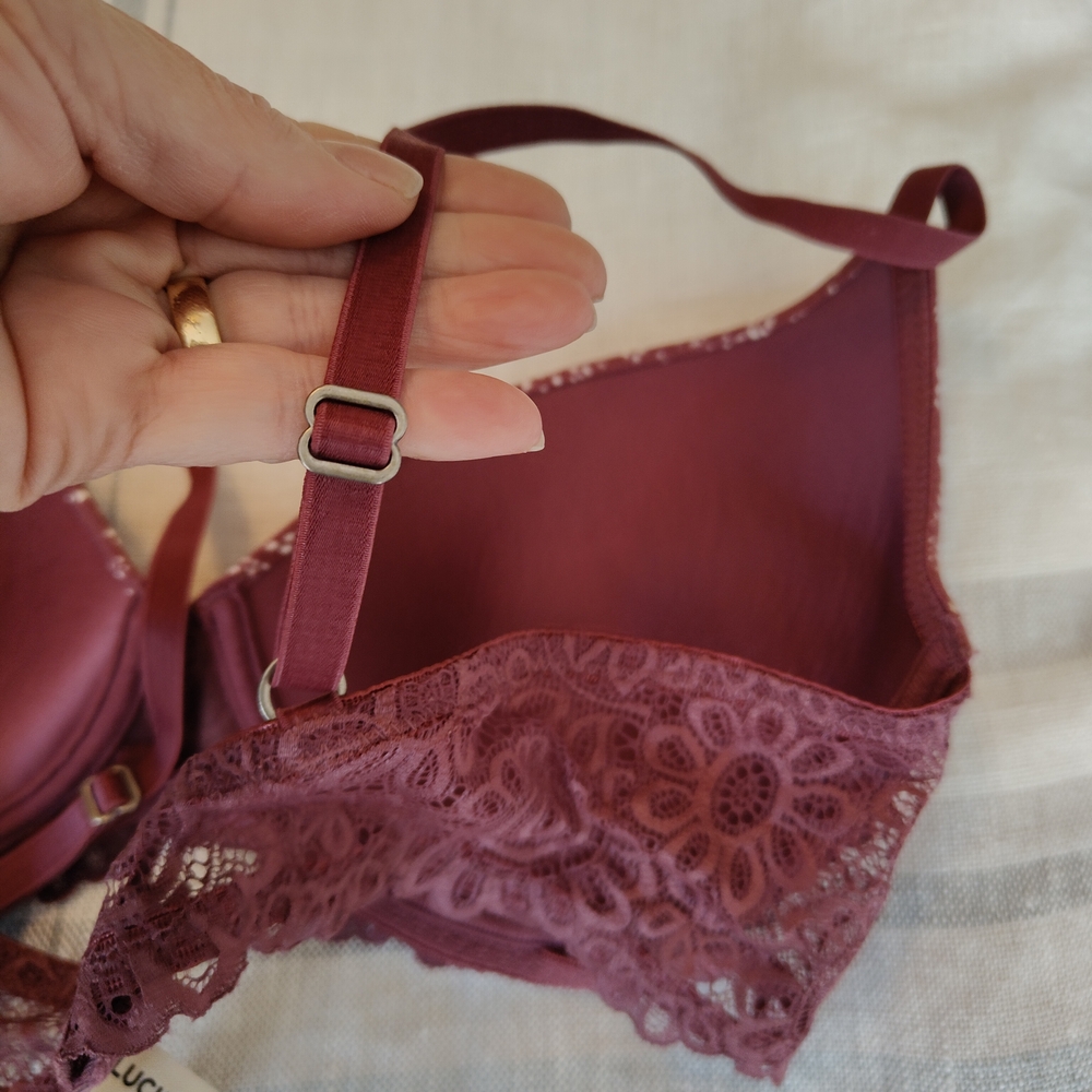 Lucky Brand Women's Burgundy Lace Bra - Picture 7 of 7